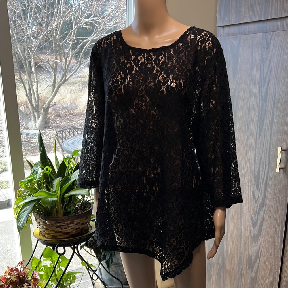 Chico’s Elegant Black Lace Top/Beach Cover, Like New, Size 3 (XL)